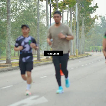 Runner Photo 8181393