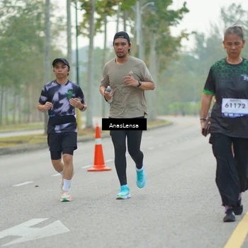 Runner Photo 8181401