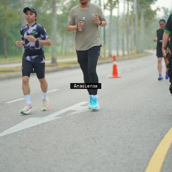 Runner Photo 8181453