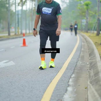 Runner Photo 8181679