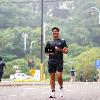 Runner Photo 8181717