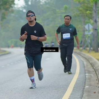 Runner Photo 8181729