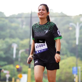 Runner Photo 8182002