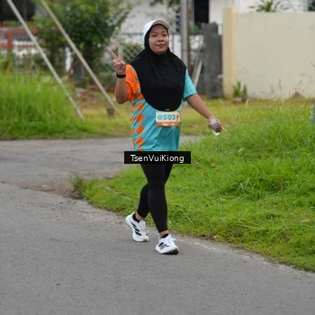 Runner Photo 8182031