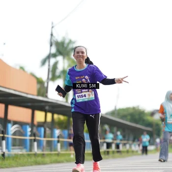 Runner Photo 8182042