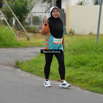 Runner Photo 8182044