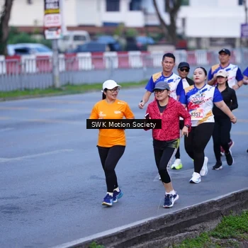 Runner Photo 8182047