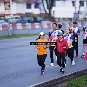 Runner Photo 8182049