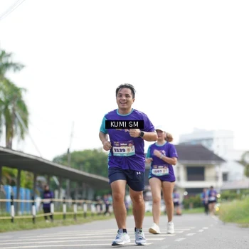 Runner Photo 8182102