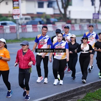 Runner Photo 8182123