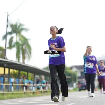 Runner Photo 8182158