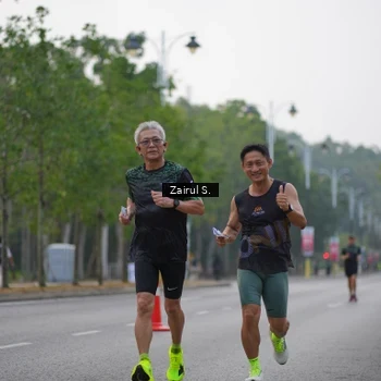 Runner Photo 8182171