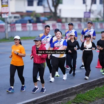 Runner Photo 8182184