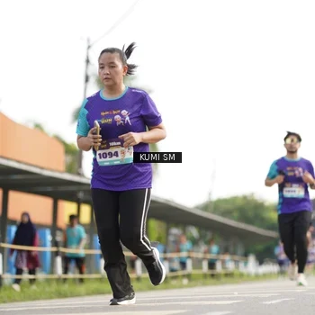 Runner Photo 8182218