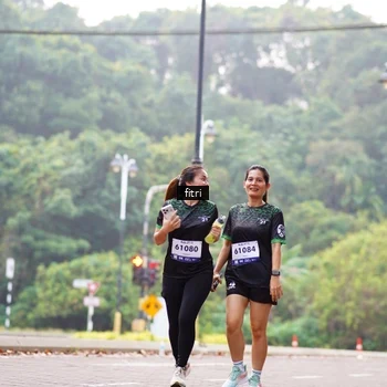 Runner Photo 8182221