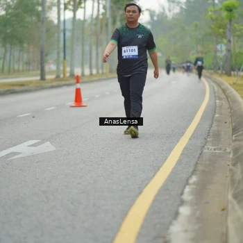 Runner Photo 8182226