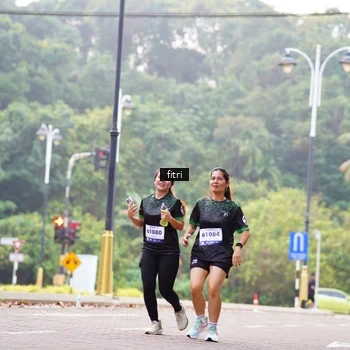 Runner Photo 8182227
