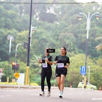 Runner Photo 8182237