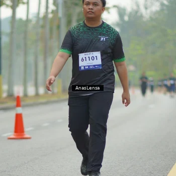 Runner Photo 8182244