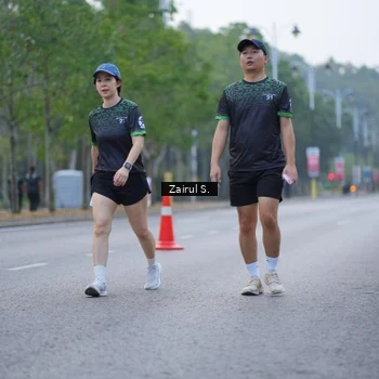 Runner Photo 8182259