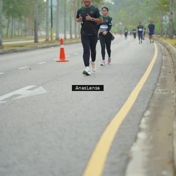 Runner Photo 8182263
