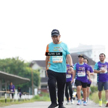 Runner Photo 8182265