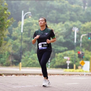 Runner Photo 8182293