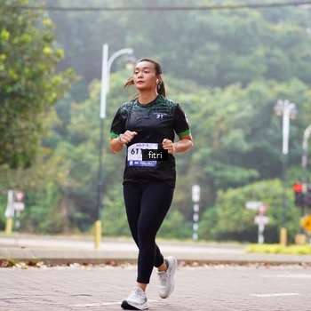 Runner Photo 8182304