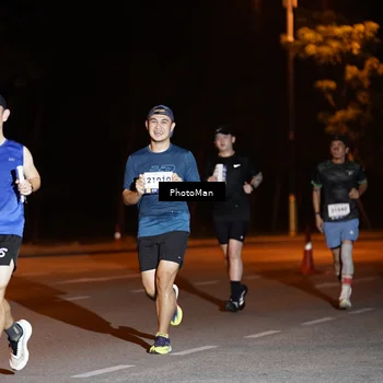 Runner Photo 8182436