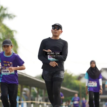 Runner Photo 8182476