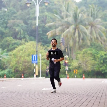 Runner Photo 8182478