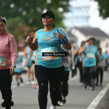 Runner Photo 8182501