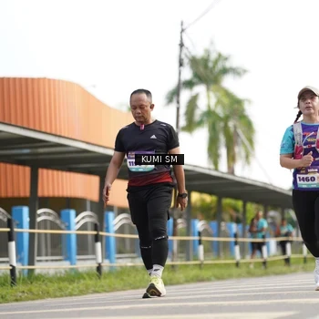 Runner Photo 8182604