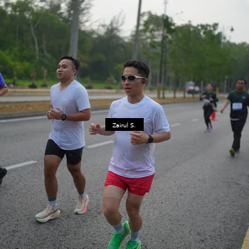 Runner Photo 8182664