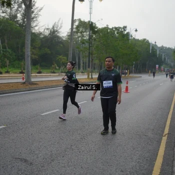 Runner Photo 8182692