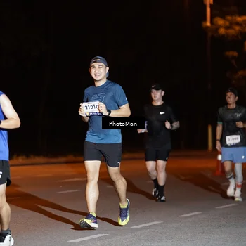 Runner Photo 8182717