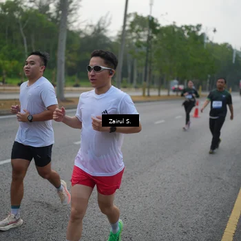 Runner Photo 8182750