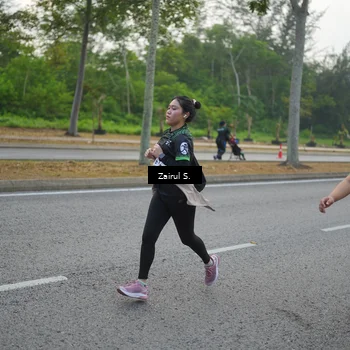 Runner Photo 8182754
