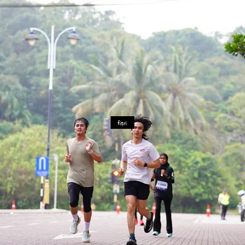 Runner Photo 8182799