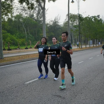 Runner Photo 8182849