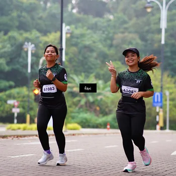 Runner Photo 8182899
