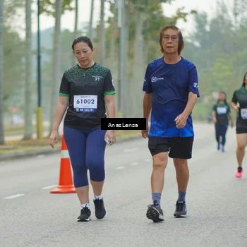Runner Photo 8183009