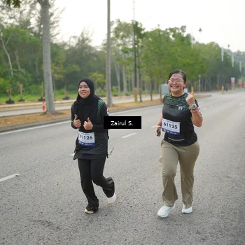 Runner Photo 8183109