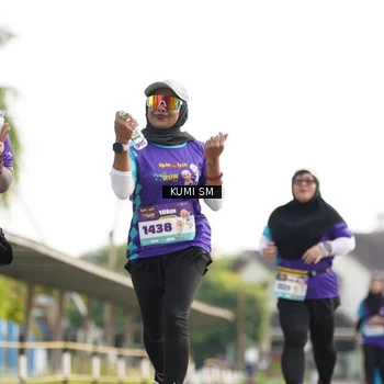 Runner Photo 8183393