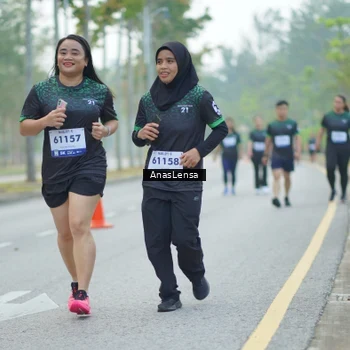 Runner Photo 8183409