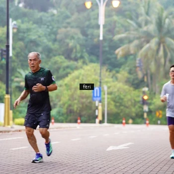 Runner Photo 8183436