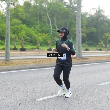 Runner Photo 8183500