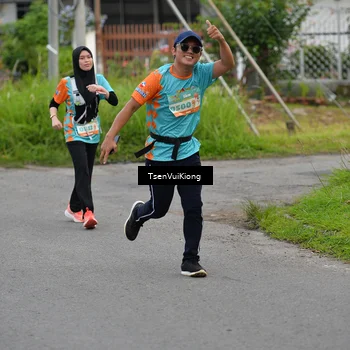 Runner Photo 8183733