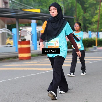 Runner Photo 8183755