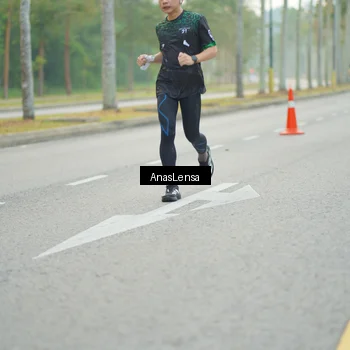Runner Photo 8183811